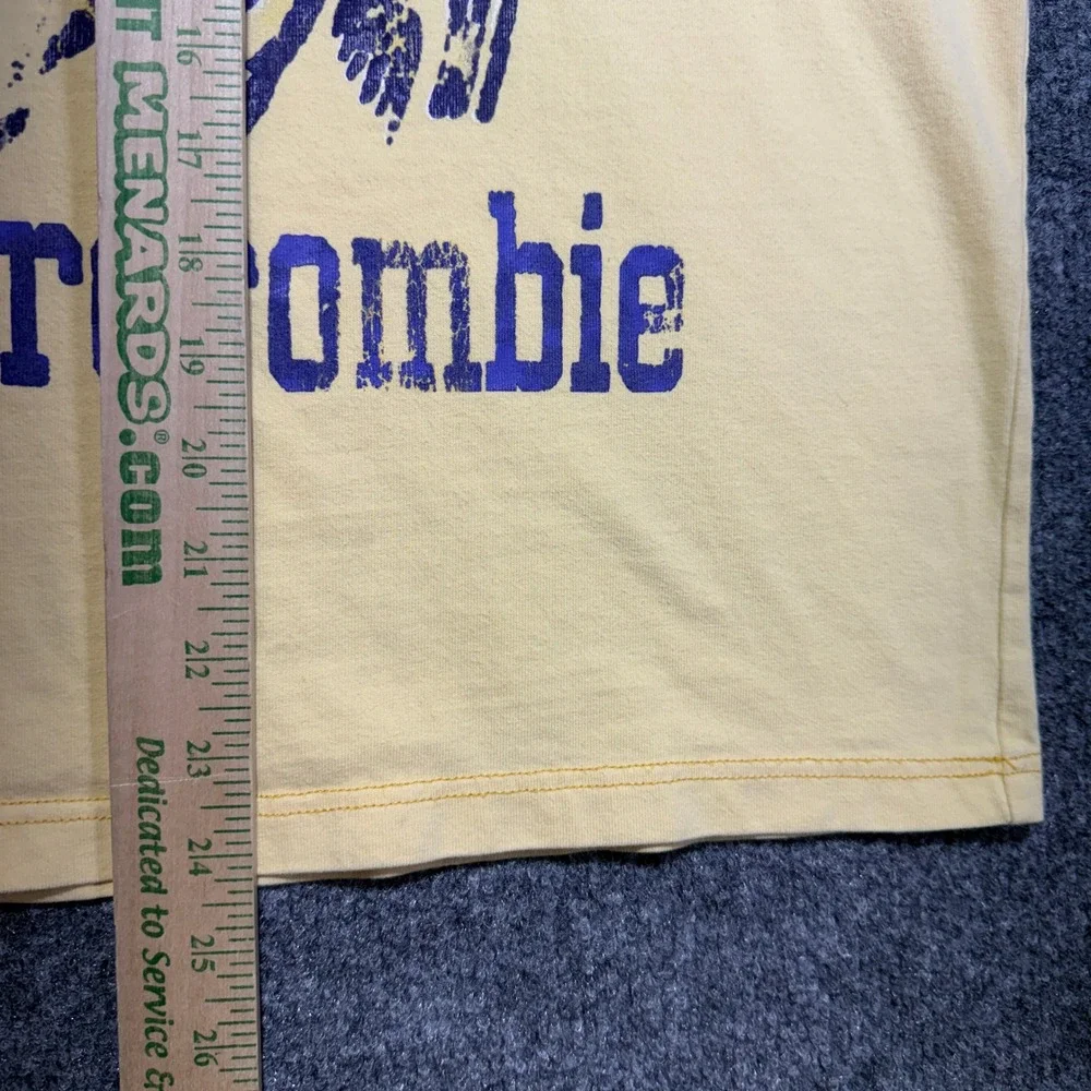 Abercrombie & Fitch T-Shirt Men XL Yellow Fight WIN Headdress Indian Vintage Y2K